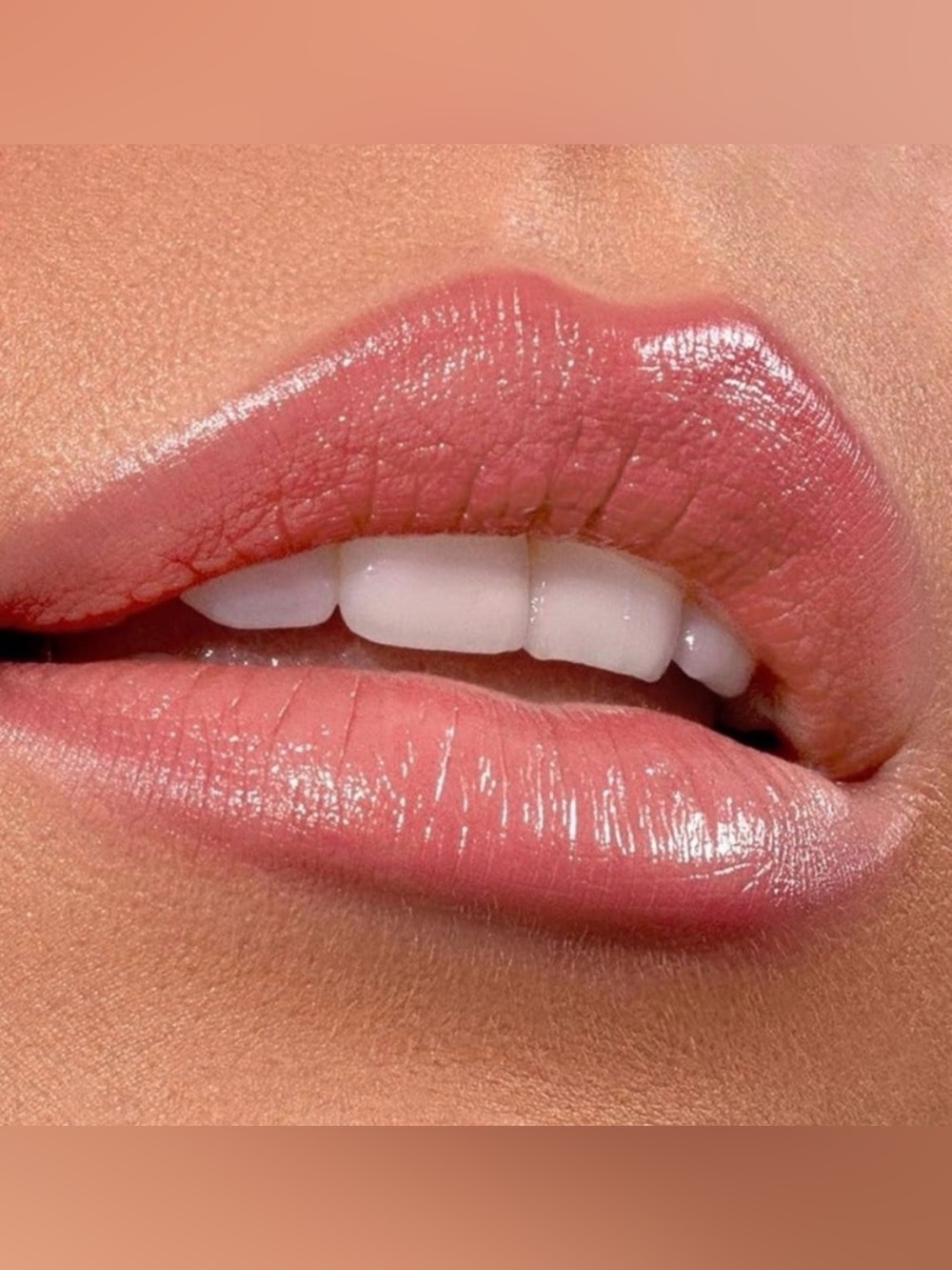 Kiko Unlimited is Double Touch Lipgloss Duo in #121 Chestnut